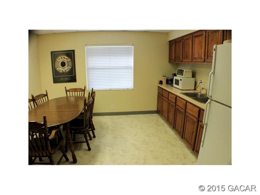 5517 SW 69th Ter, Gainesville, FL 32608